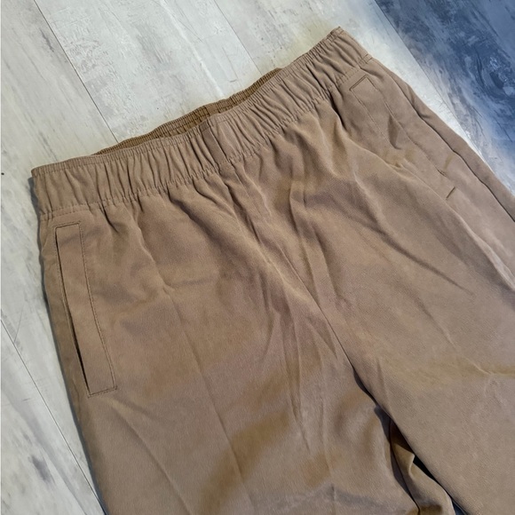 Zara Tan Jogger Pants - Picture 4 of 7